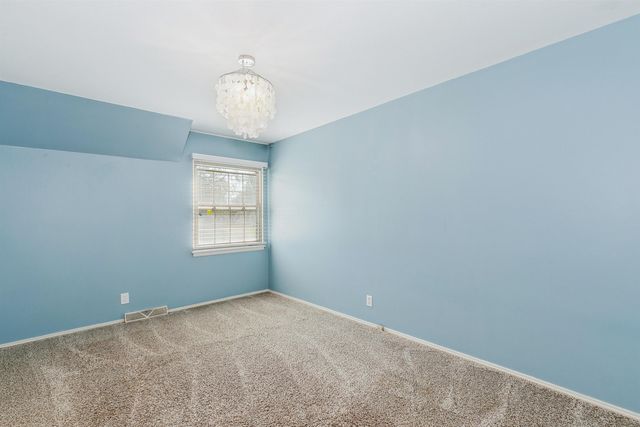 2419 W Benjamin, Wichita, KS 67204