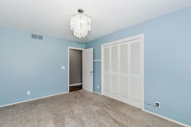 2419 W Benjamin, Wichita, KS 67204