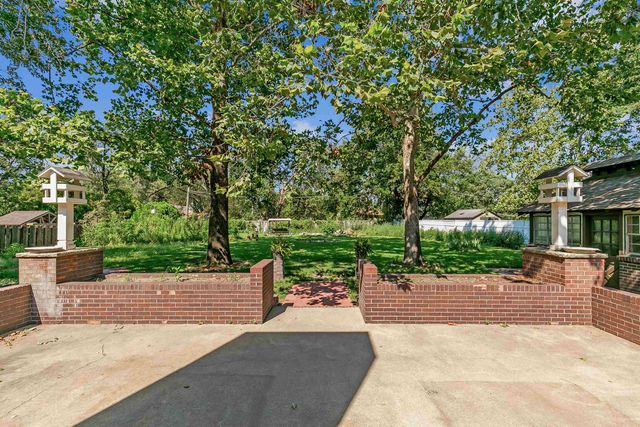 2419 W Benjamin, Wichita, KS 67204