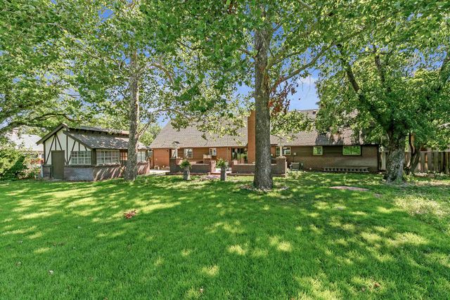 2419 W Benjamin, Wichita, KS 67204