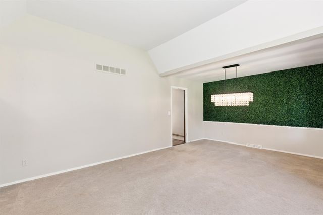 2419 W Benjamin, Wichita, KS 67204