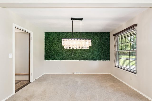 2419 W Benjamin, Wichita, KS 67204