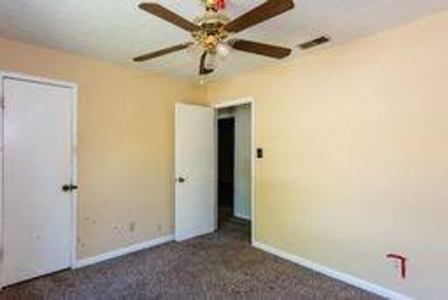 8882 Ashwood Dr, Riverdale, GA 30274