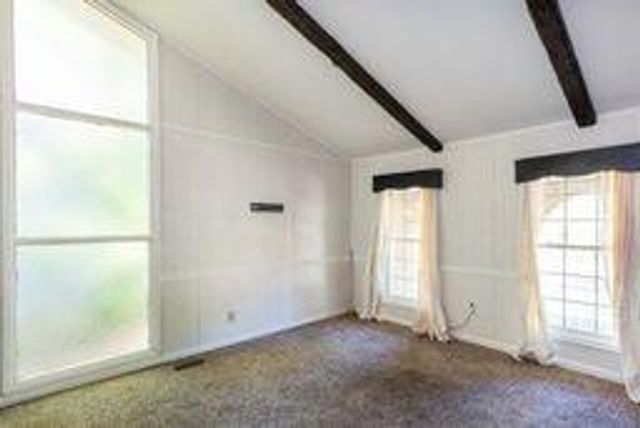 8882 Ashwood Dr, Riverdale, GA 30274