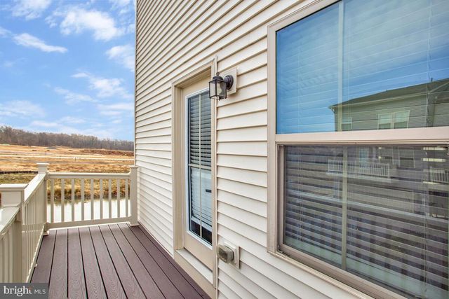 160 LYONS CREEK DR, Laurel, MD 20708