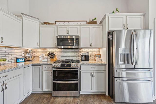 6778 Clearport Road SW, Lancaster, OH 43130