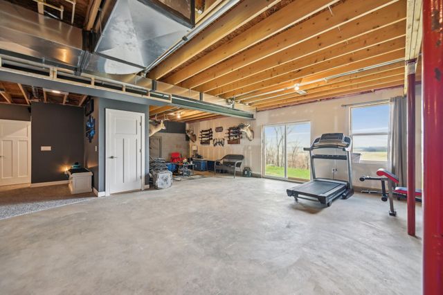 6778 Clearport Road SW, Lancaster, OH 43130