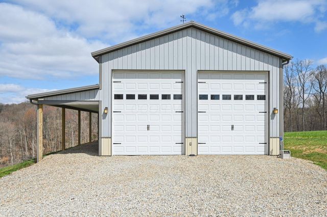 6778 Clearport Road SW, Lancaster, OH 43130