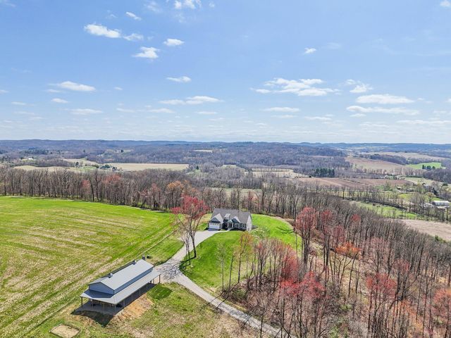 6778 Clearport Road SW, Lancaster, OH 43130