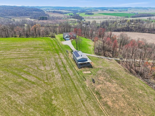 6778 Clearport Road SW, Lancaster, OH 43130