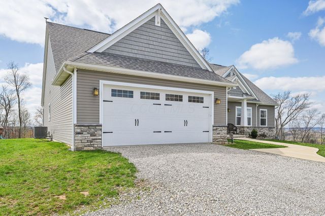 6778 Clearport Road SW, Lancaster, OH 43130