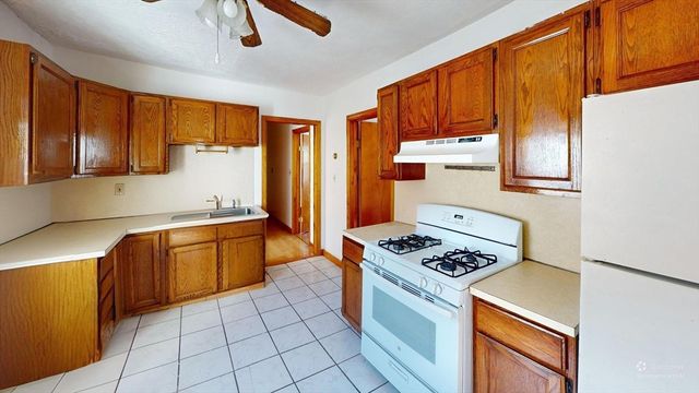 158 Main St 2, Quincy, MA 02171