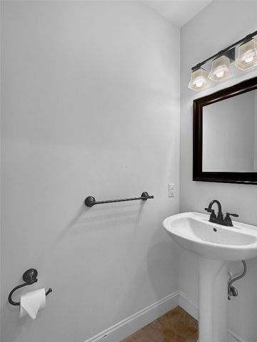 7656 OAKWILDE Drive, Fairview, PA 16415