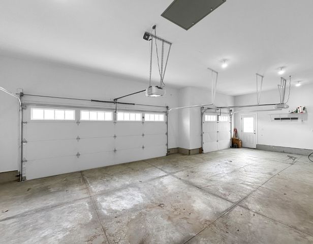 7656 OAKWILDE Drive, Fairview, PA 16415