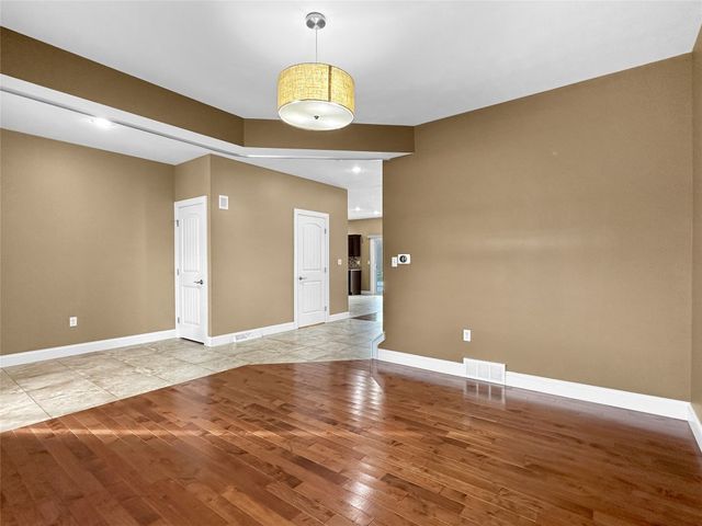 7656 OAKWILDE Drive, Fairview, PA 16415