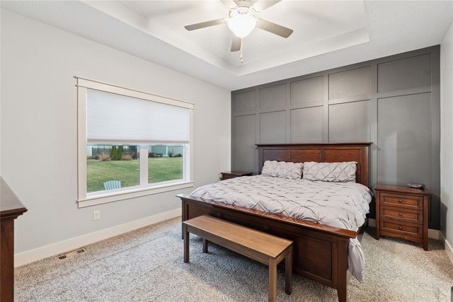 1620 SW Cascade Falls Drive, Ankeny, IA 50023