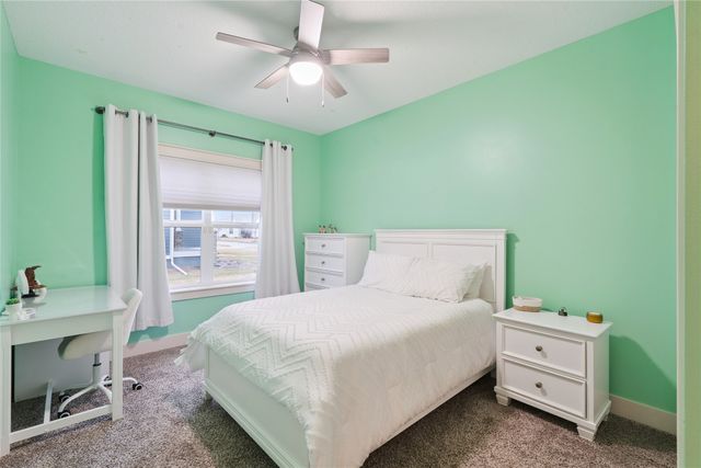 1620 SW Cascade Falls Drive, Ankeny, IA 50023