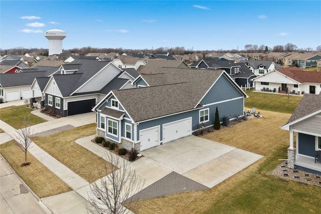 1620 SW Cascade Falls Drive, Ankeny, IA 50023