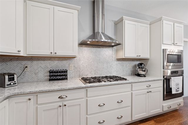 1620 SW Cascade Falls Drive, Ankeny, IA 50023