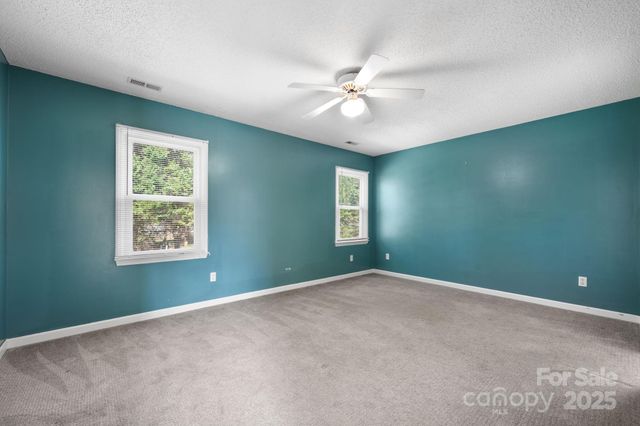 712 Painted Feather Lane NW, Conover, NC 28613