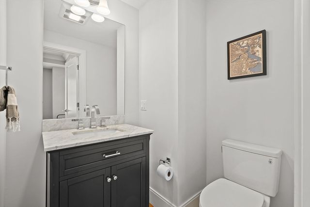 201 W 8th St 3A, Boston, MA 02127