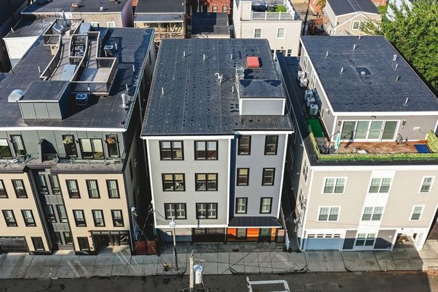 201 W 8th St 3A, Boston, MA 02127