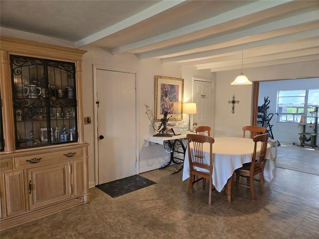 701 S DELAWARE AVENUE, Deland, FL 32720