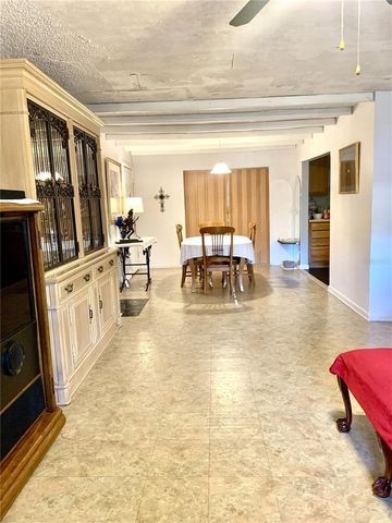 701 S DELAWARE AVENUE, Deland, FL 32720