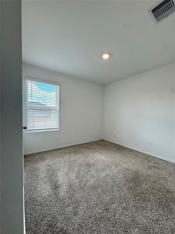 2216 Laurel Bloom Lane, Sealy, TX 77474