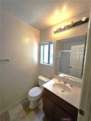 365 W Alameda 207, Burbank, CA 91506