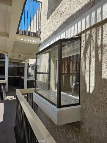 365 W Alameda 207, Burbank, CA 91506