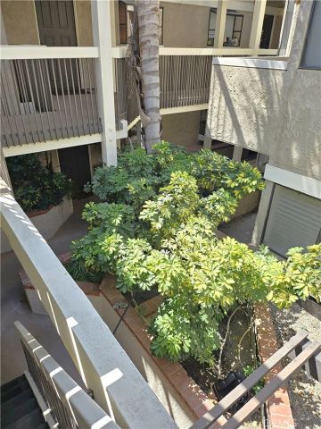 365 W Alameda 207, Burbank, CA 91506