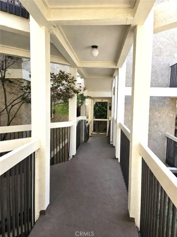 365 W Alameda 207, Burbank, CA 91506