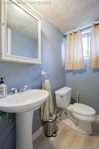 35501 Griswald Street, Clinton Township, MI 48035