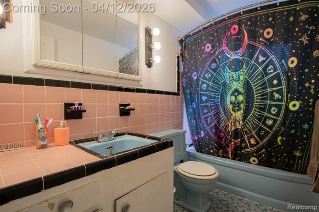 35501 Griswald Street, Clinton Township, MI 48035