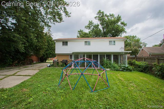 35501 Griswald Street, Clinton Township, MI 48035