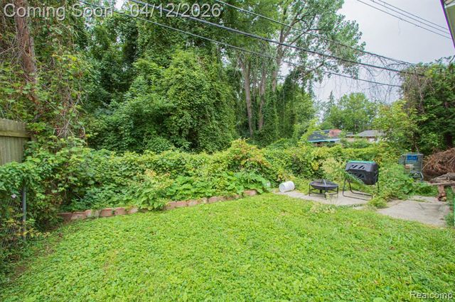 35501 Griswald Street, Clinton Township, MI 48035