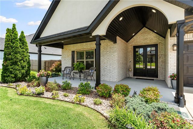 981 Osage View Drive, Bentonville, AR 72713