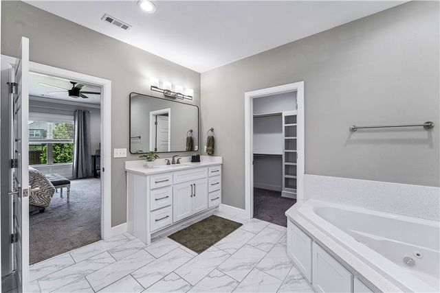 981 Osage View Drive, Bentonville, AR 72713