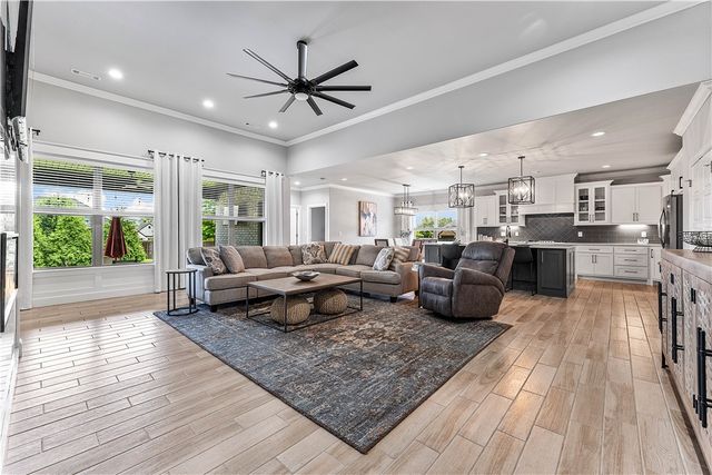 981 Osage View Drive, Bentonville, AR 72713