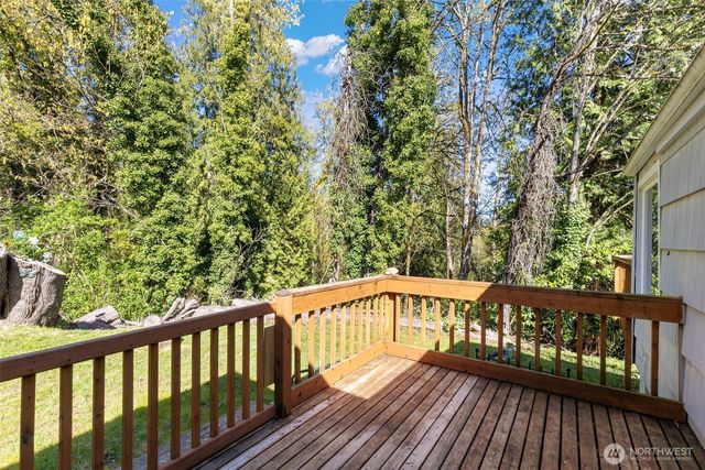 2022 NE Jensen Avenue, Bremerton, WA 98310