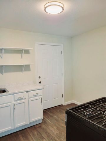 151 Canton, San Antonio, TX 78202