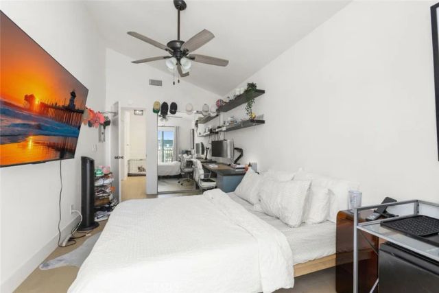 222 17th Street, Huntington Beach, CA 92648