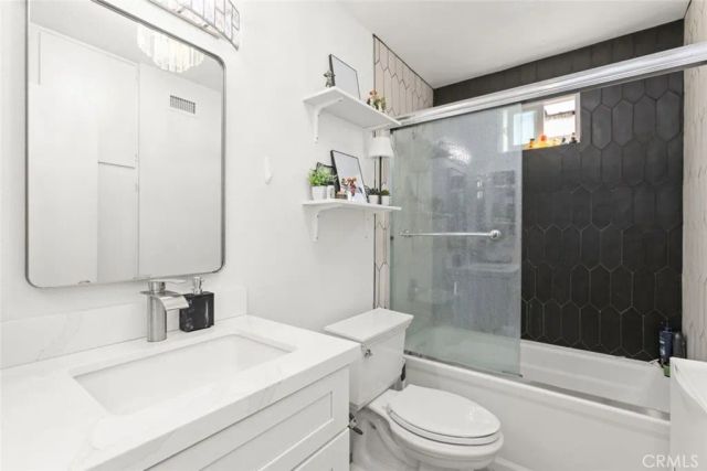 222 17th Street, Huntington Beach, CA 92648