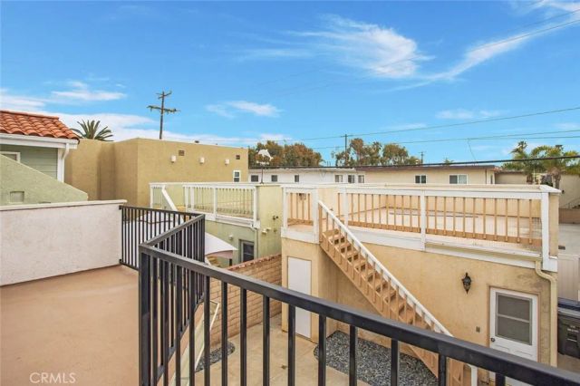 222 17th Street, Huntington Beach, CA 92648