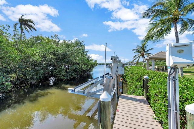 9378 Orchid Cove Circle, Vero Beach, FL 32963