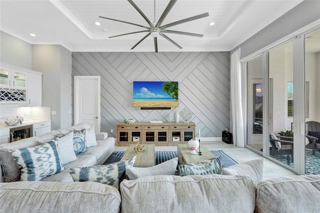 9378 Orchid Cove Circle, Vero Beach, FL 32963
