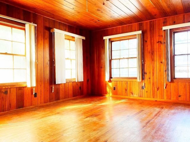 125 SW 6TH STREET, Lake Butler, FL 32054