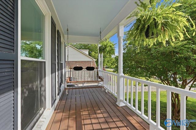 110 Mache Lane, Owens Cross Roads, AL 35763
