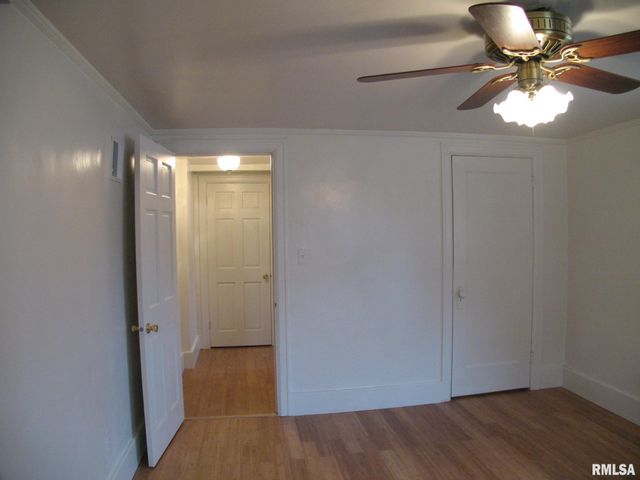 500 NE MADISON Avenue, Peoria, IL 61603